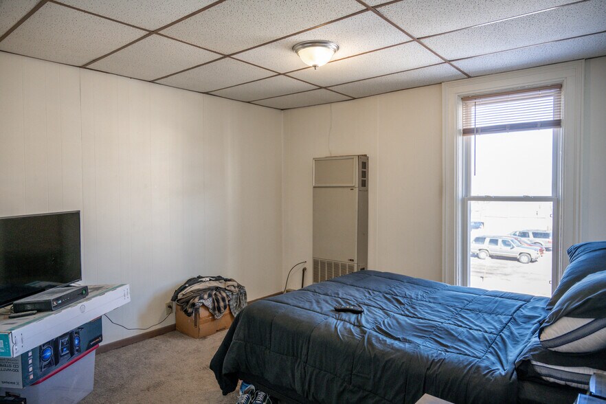 More Photos Of 115 W Pearl St, New Lisbon Apartments For Sale