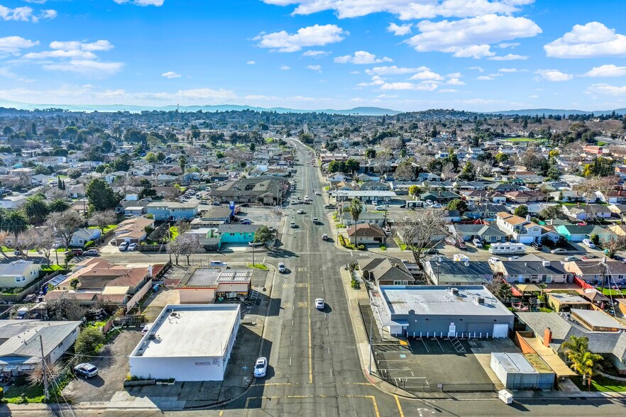 More Photos Of 1727-1731 Springs Rd, Vallejo Freestanding For Sale