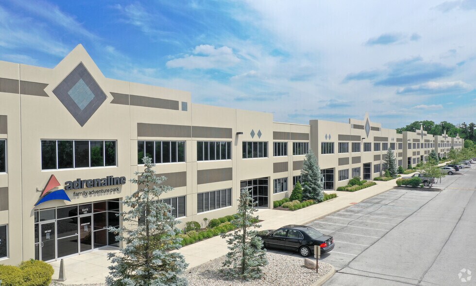 More Photos Of 10080 E 121st St, Fishers Light Manufacturing For Lease