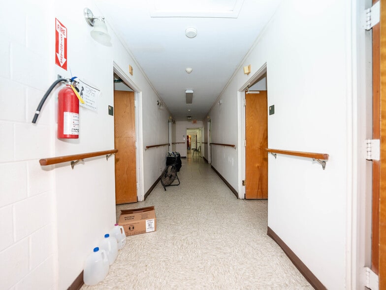 More Photos Of 84 Chestnut Park Dr, Waynesville Healthcare For Sale
