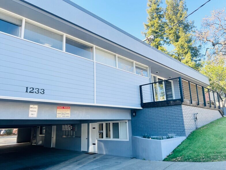 More Photos Of 1233 Alpine Rd, Walnut Creek Office For Sale