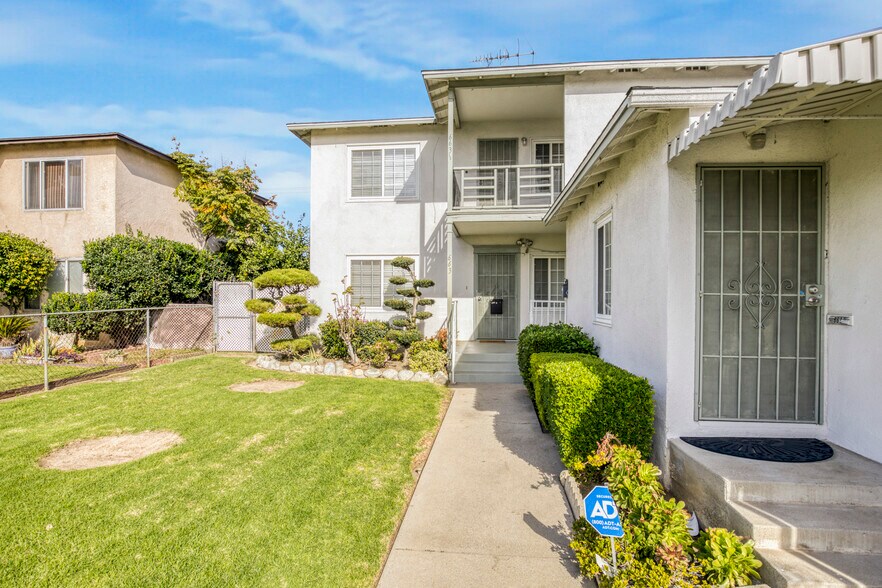 More Photos Of 661 W Riggin St, Monterey Park Apartments For Sale