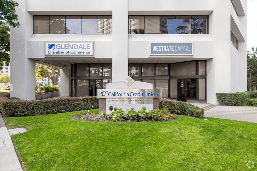 More Photos Of 701 N Brand Blvd, Glendale Office For Lease