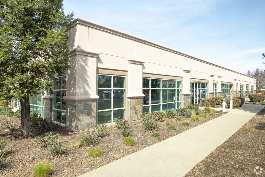 More Photos Of 1130 Iron Point Rd, Folsom Unknown For Lease