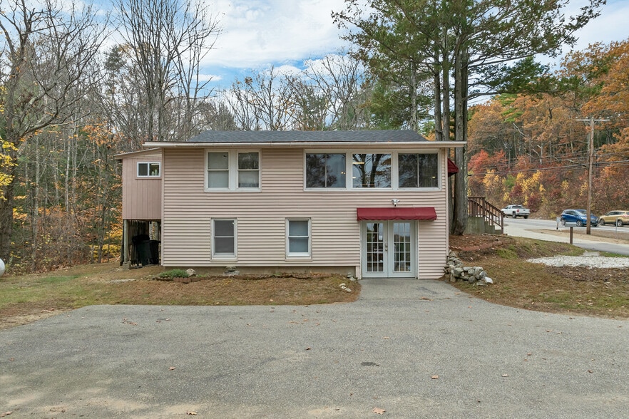 More Photos Of 136 Daniel Webster Hwy, Meredith General Retail For Sale