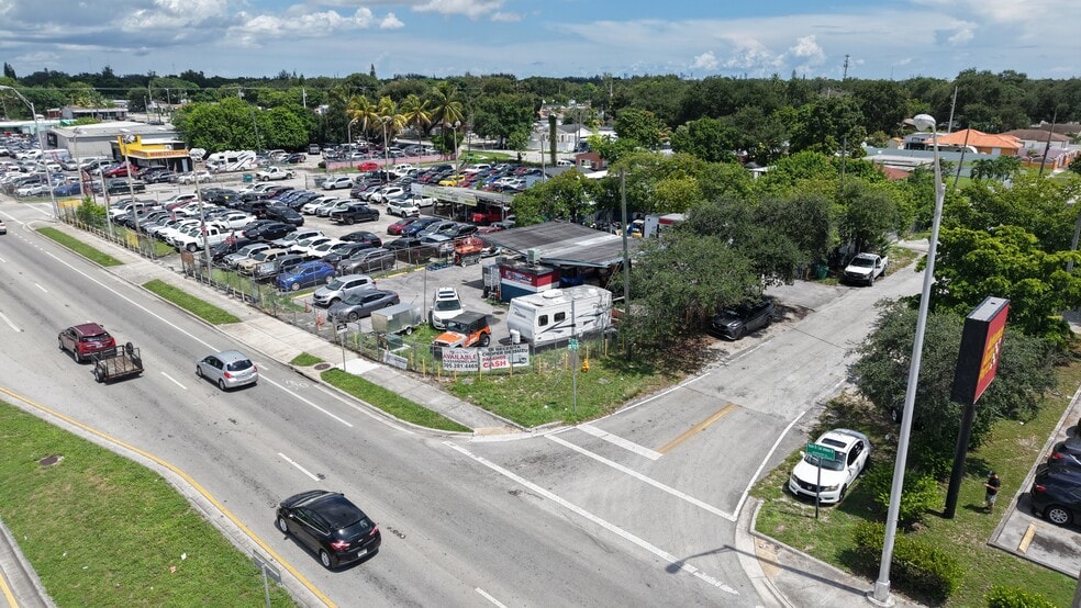 More Photos Of 9301 NW 27th Ave, Miami Auto Dealership For Sale