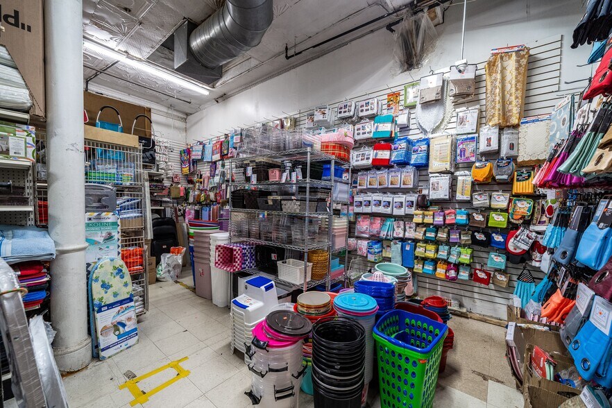 More Photos Of 814-816 Summit Ave, Union City Apartments For Sale