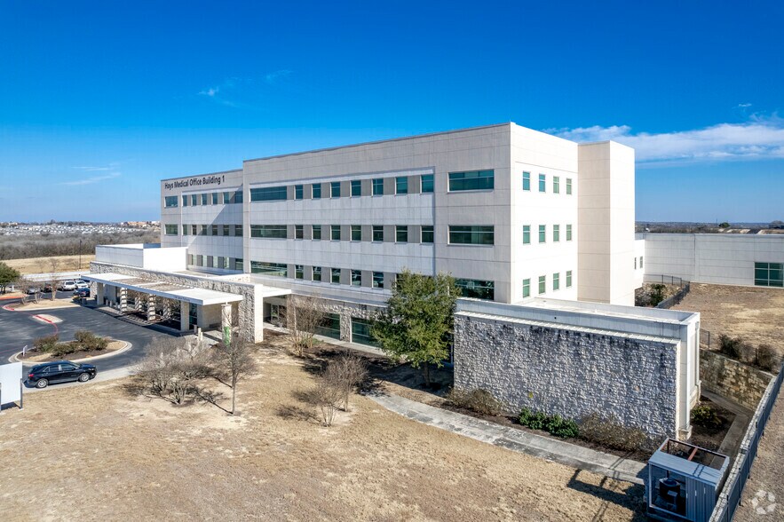 More Photos Of 1180 Seton Pky, Kyle Medical For Lease