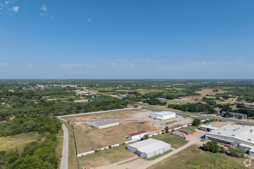 More Photos Of 705 Industrial Loop, Breckenridge Manufacturing For Lease