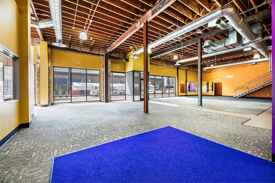 More Photos Of 301 Pine Ave, Long Beach Health Club For Lease