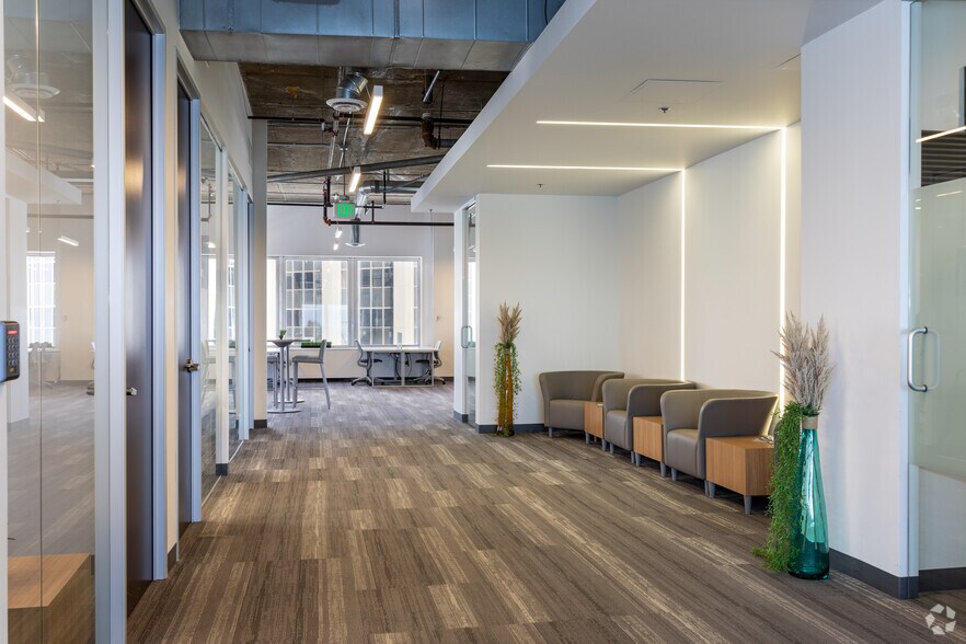 More Photos Of 110 16th St, Denver Coworking Space