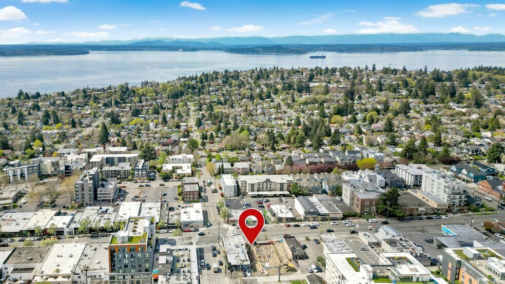 More Photos Of 4448 California Ave SW, Seattle Apartments For Lease