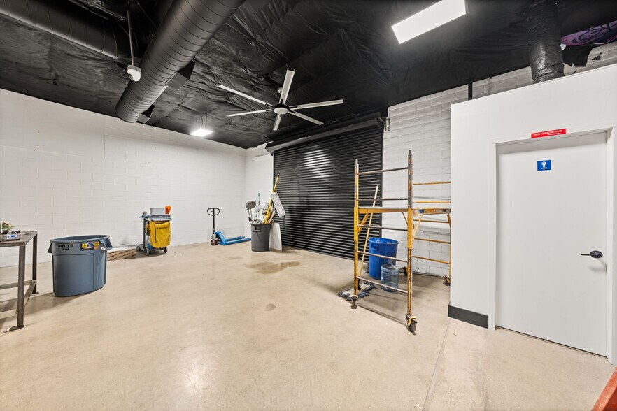 More Photos Of 701 Texas St, Redlands Office For Sale