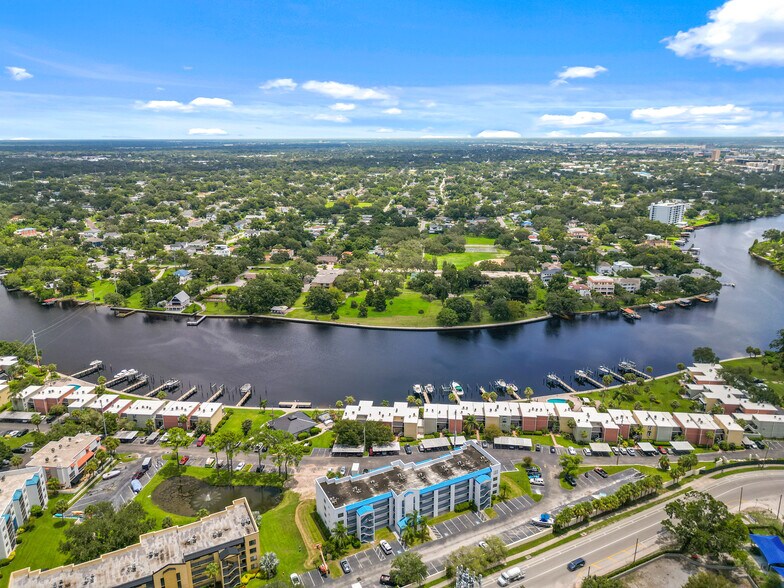 More Photos Of 2424 W Tampa Bay Blvd, Tampa Multifamily For Sale