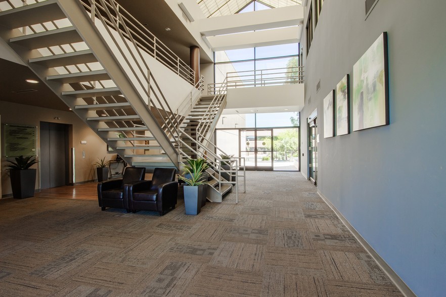 More Photos Of 9220 E Mountain View Rd, Scottsdale Medical For Lease