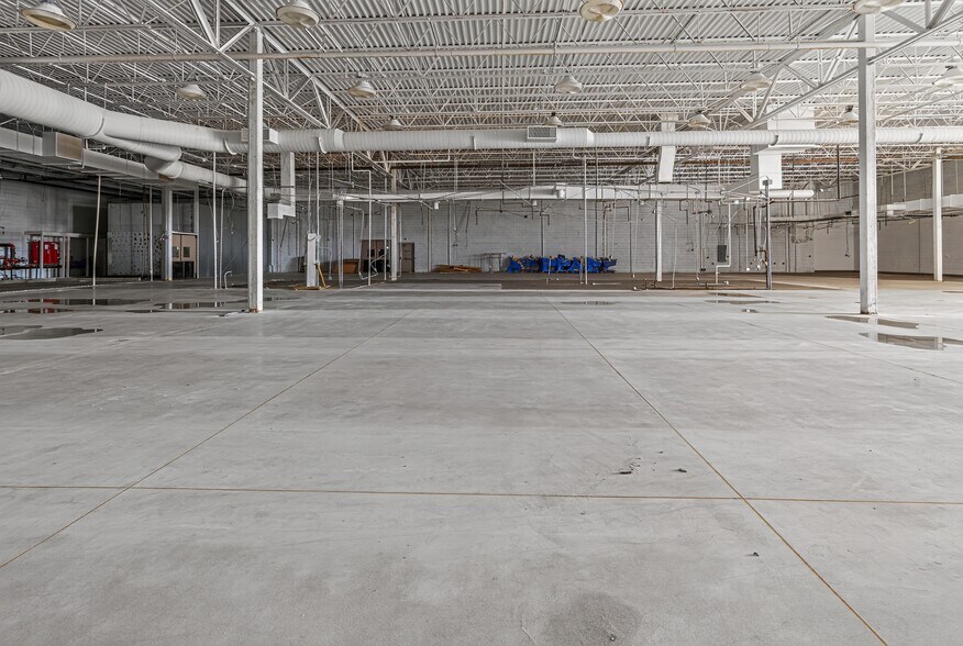 More Photos Of 1379 Bucktail Rd, Saint Marys Unknown For Lease