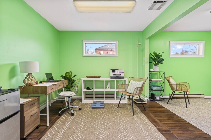 More Photos Of 1010 PA-390, Cresco Auto Repair For Sale