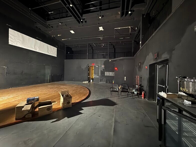 More Photos Of 143 E Lincoln Hwy, Coatesville Restaurant For Sale