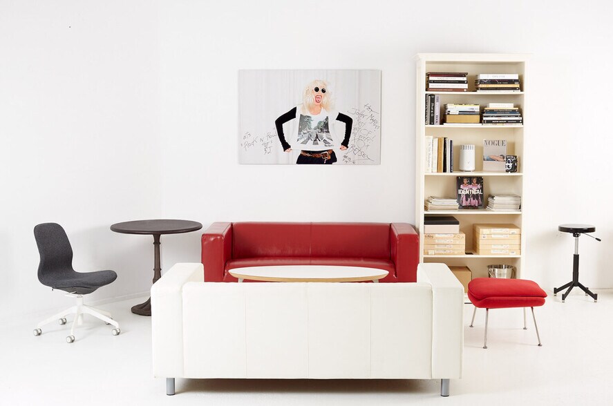 More Photos Of 80 Richards St, Brooklyn Light Manufacturing For Lease