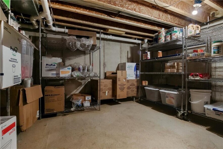 More Photos Of 401 Bridge St, Cornell Restaurant For Sale