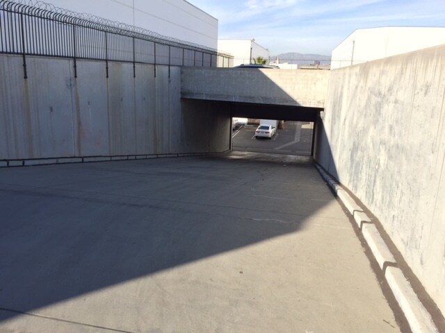 More Photos Of 1729 E Washington Blvd, Los Angeles Warehouse For Lease