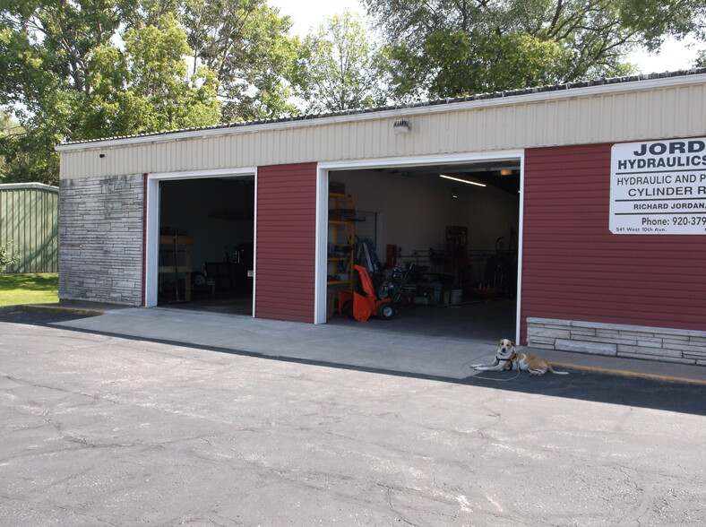 Primary Photo Of 541 W 10th Ave, Oshkosh General Retail For Sale