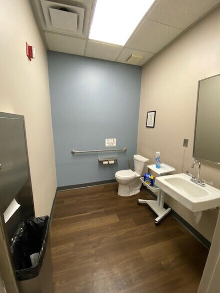 More Photos Of 1581-1597 Commonwealth Ave, Brighton Storefront For Lease