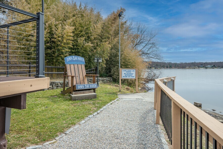 More Photos Of , Brookfield Unknown For Sale