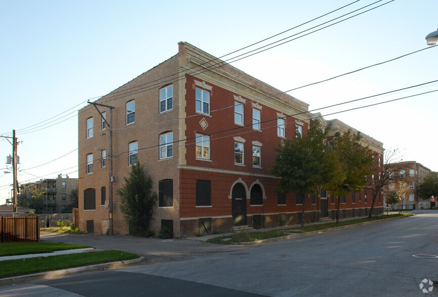 More Photos Of 4601 S Indiana Ave, Chicago Apartments For Sale