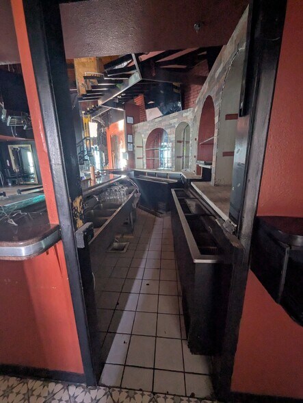 More Photos Of 1510 Bengal Dr, El Paso Storefront Retail Office For Lease