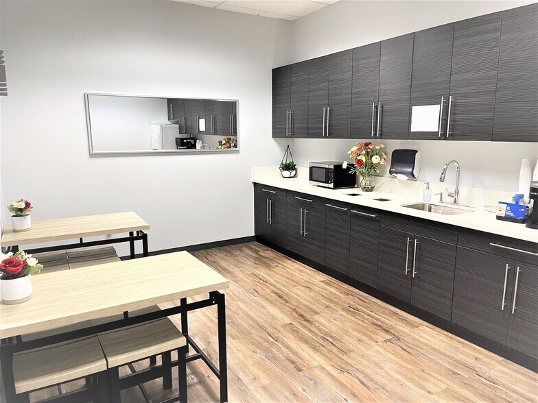 More Photos Of 17528-17588 E Rowland St, City Of Industry Light Distribution For Lease