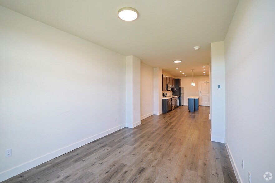 More Photos Of 61 N Dorset St, South Burlington Multifamily For Sale