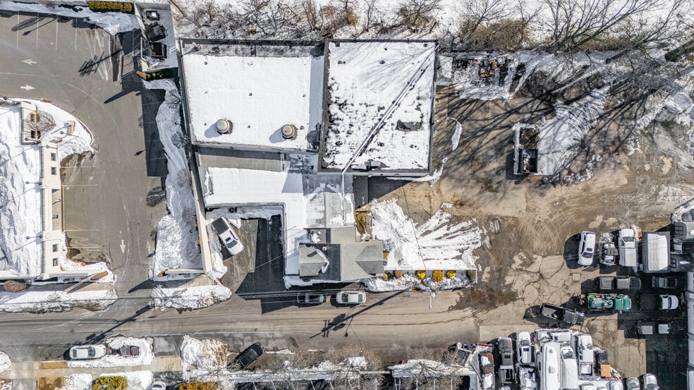 More Photos Of 35 4th Ave, Hawthorne Industrial For Sale