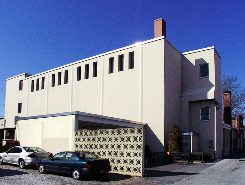 More Photos Of 331 Bridge St, New Cumberland Office For Sale