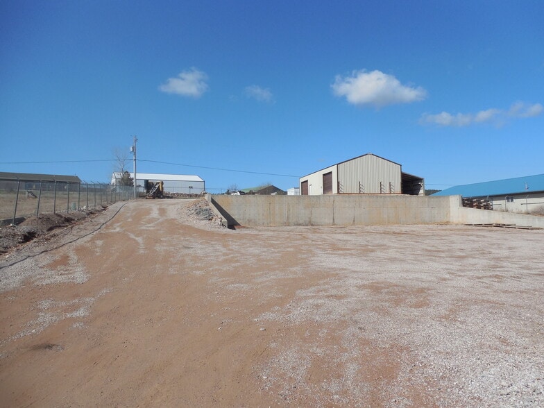 More Photos Of 7875 Black Hawk Rd, Black Hawk Flex For Sale