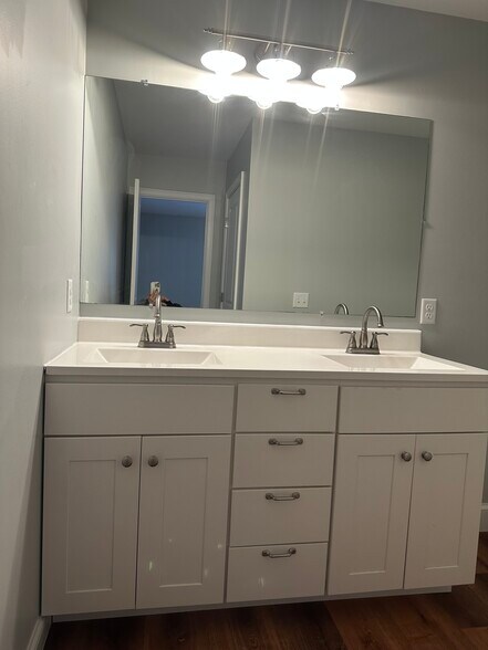 More Photos Of Ridge Manor Court, Niskayuna Apartments For Sale