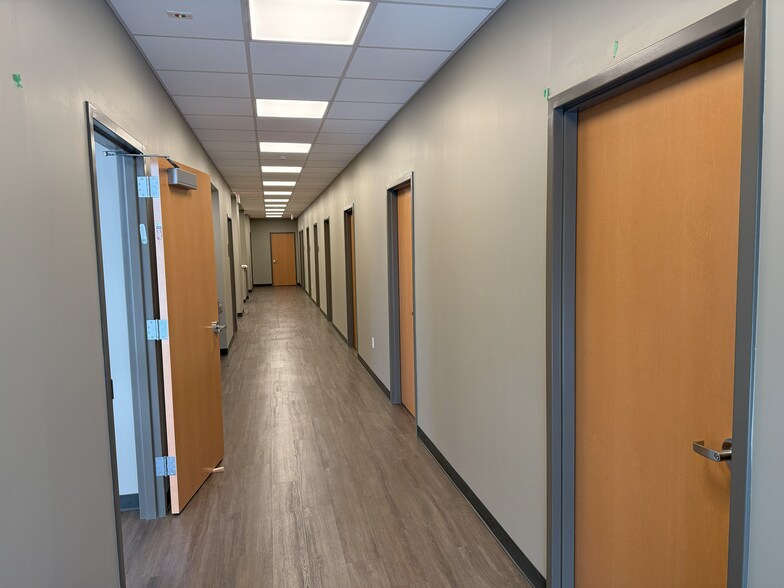 More Photos Of 7615 Kings Pointe Rd, Toledo Healthcare For Lease