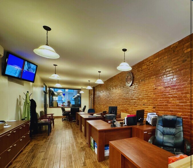 More Photos Of , Brooklyn General Retail For Sale