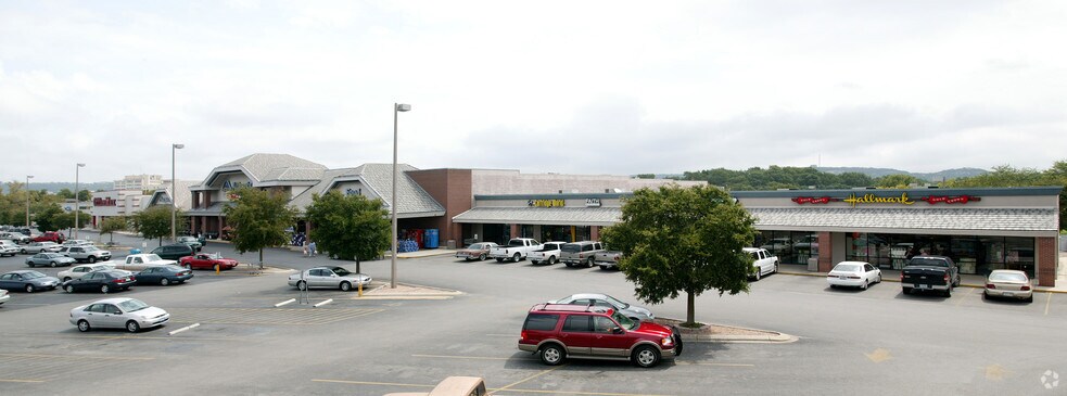Primary Photo Of 201-317 Sidney Baker St S, Kerrville Unknown For Sale
