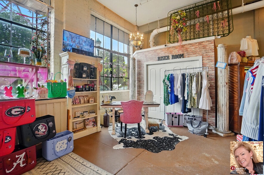 More Photos Of 109 N Hayne St, Monroe Apartments For Sale