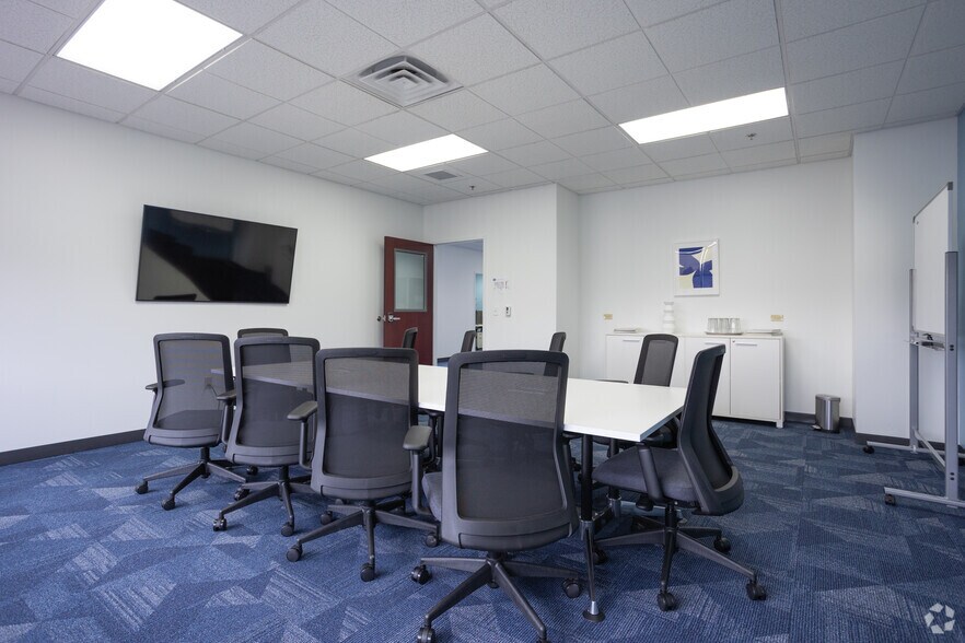 More Photos Of 5030 Corporate Exchange Blvd SE, Grand Rapids Coworking Space