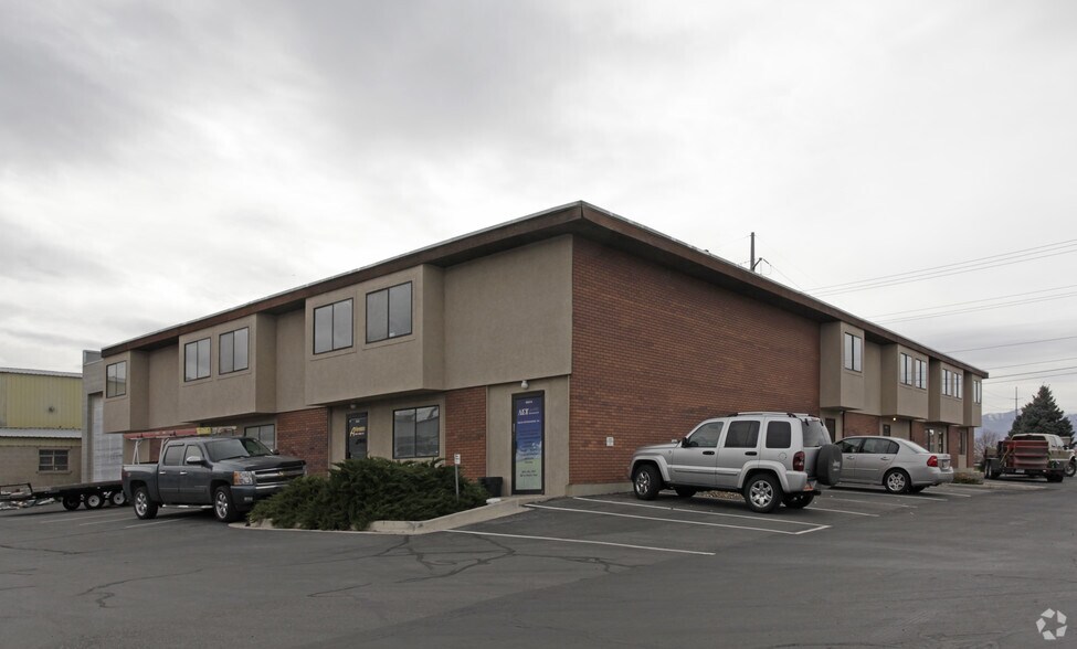 More Photos Of 3649-3653 S 700 W, Salt Lake City Light Manufacturing For Lease