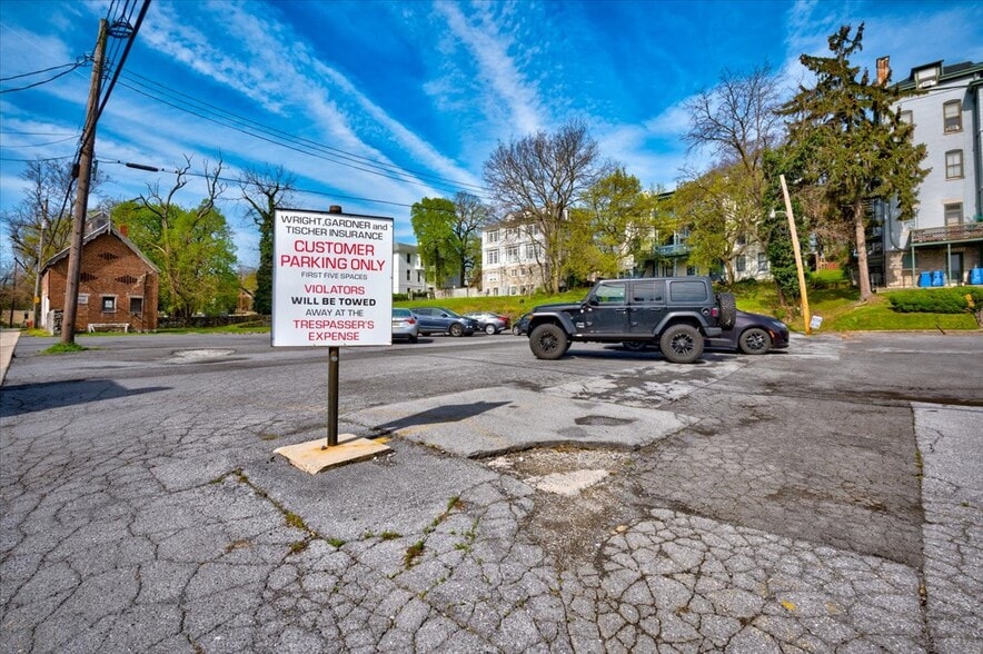 More Photos Of 100 W Antietam St, Hagerstown Office For Lease