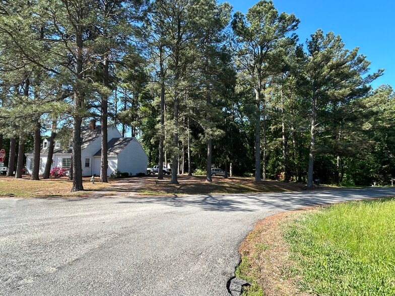 More Photos Of 7999 Fast Ln, Mechanicsville Apartments For Sale