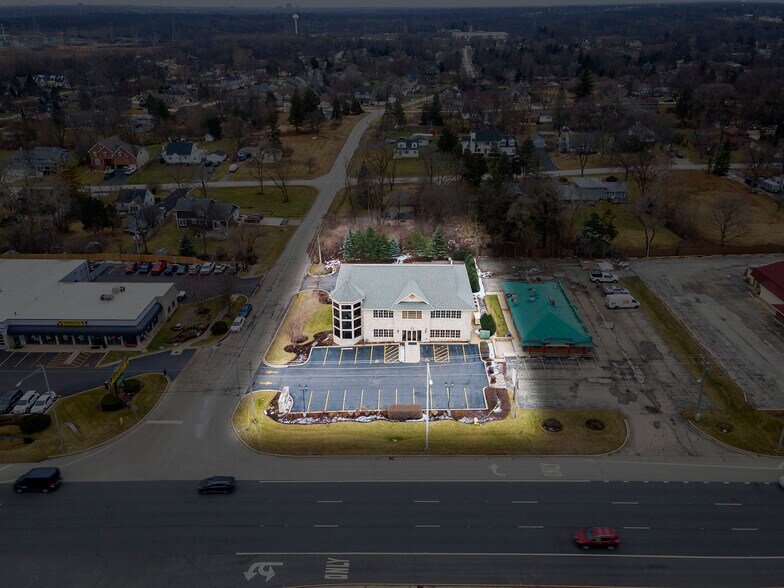 More Photos Of 739 North Ave, Glendale Heights Loft Creative Space For Lease