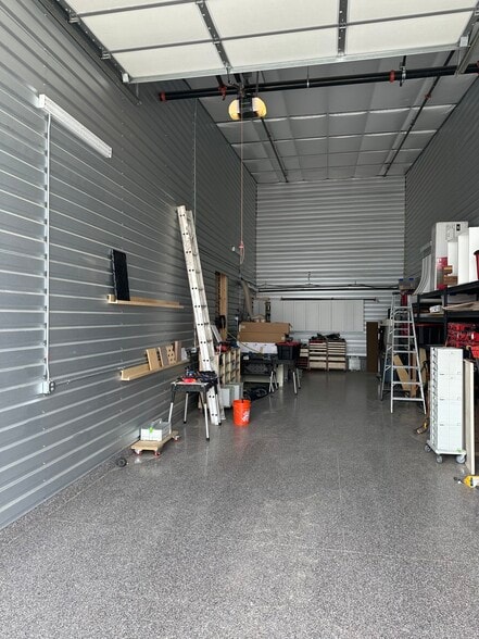 More Photos Of 5905 Ford Ave, Las Vegas Self Storage For Sale