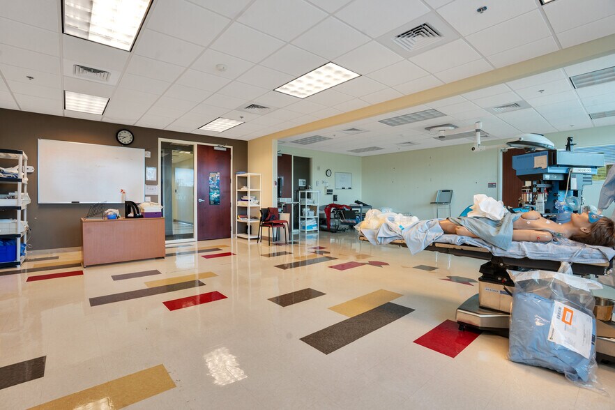 More Photos Of 177 Montgomery Rd, Altamonte Springs Medical For Sale
