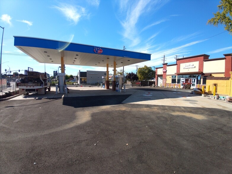 More Photos Of 605 10th St, Marysville General Retail For Sale