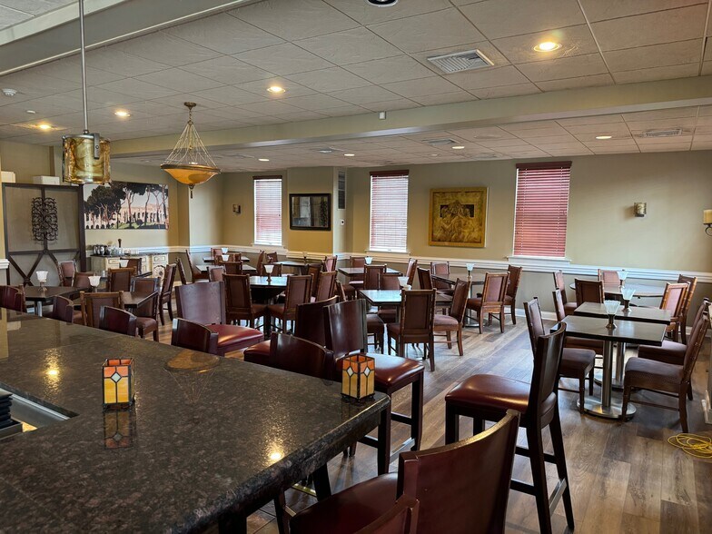 More Photos Of 500 W White Horse Pike, Egg Harbor City Restaurant For Sale