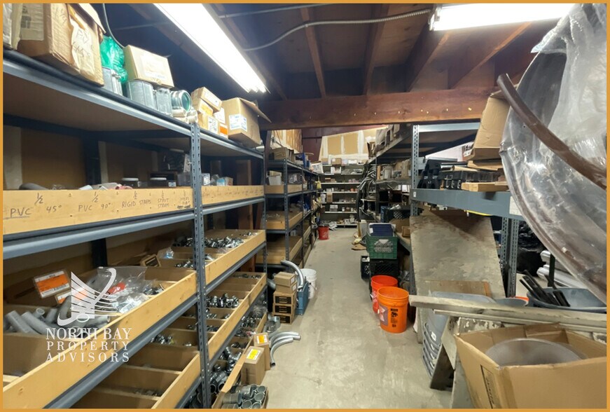 More Photos Of 978 Kaiser Rd, Napa Warehouse For Sale